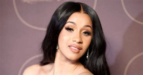 cardi b height in feet|Cardi B